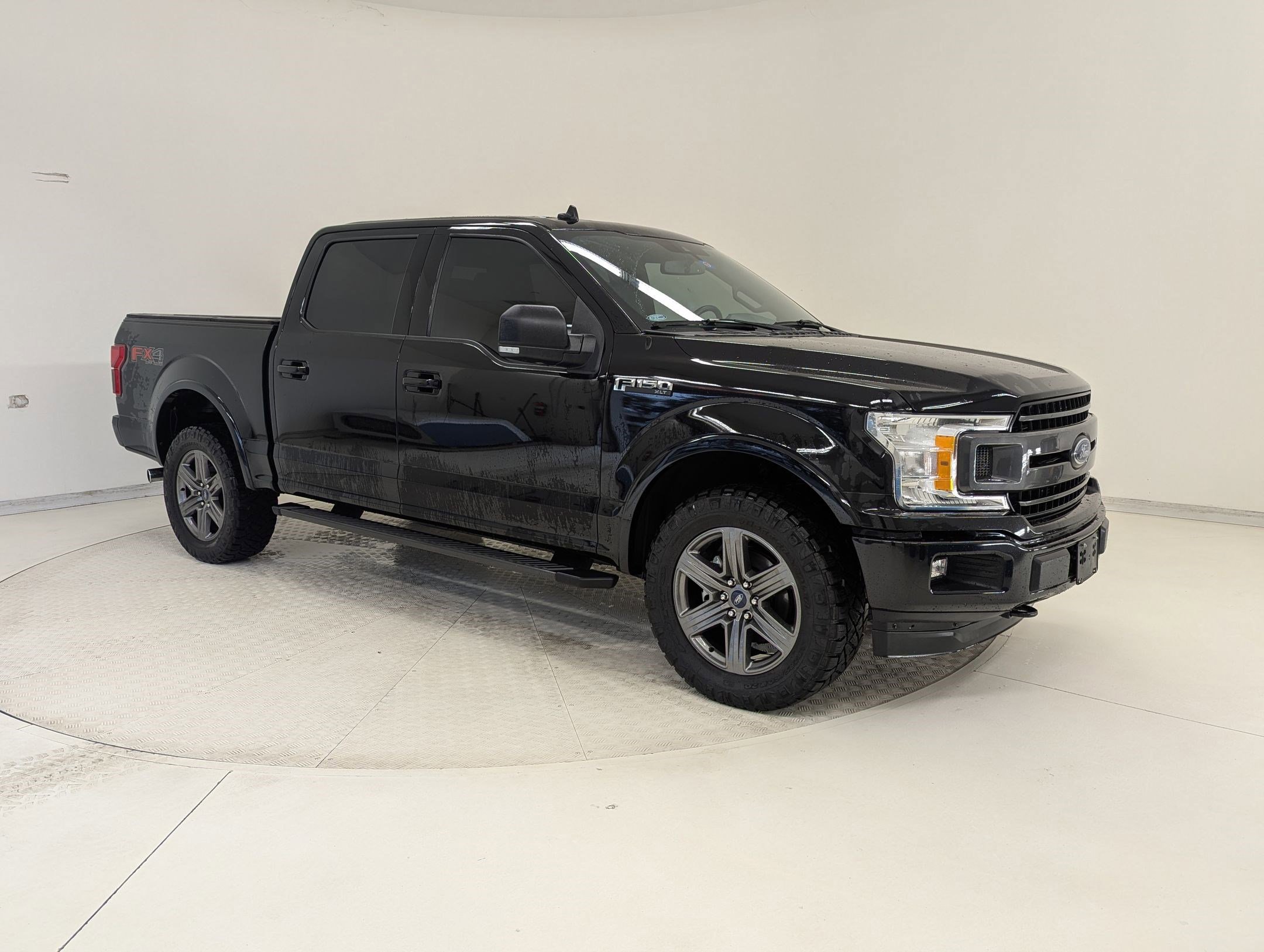 Certified 2020 Ford F150 XLT w/ Equipment Group 302A Luxury image 7