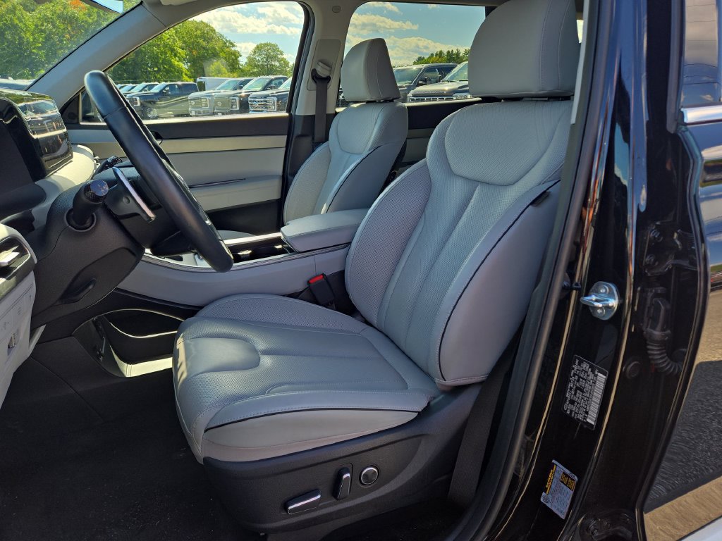 Used 2025 Hyundai Palisade SEL AWD/4WD image 6