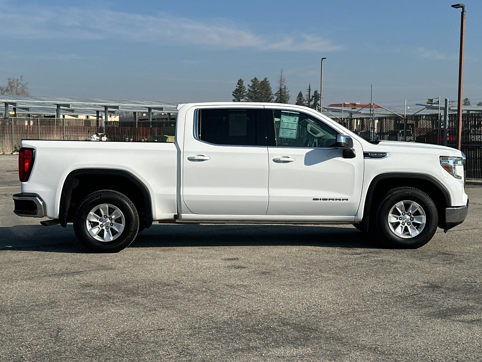 Used 2021 GMC Sierra 1500 SLE image 6