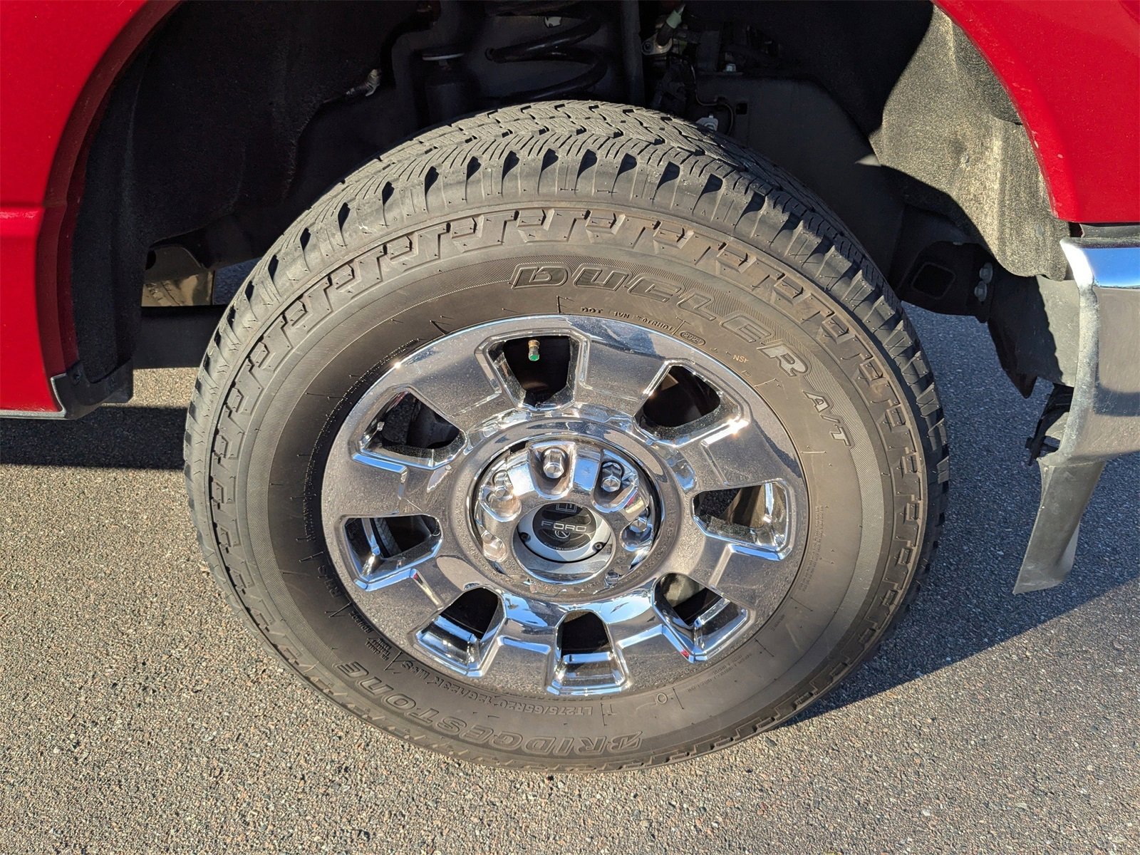 Certified 2024 Ford F250 Lariat w/ Chrome Package image 11