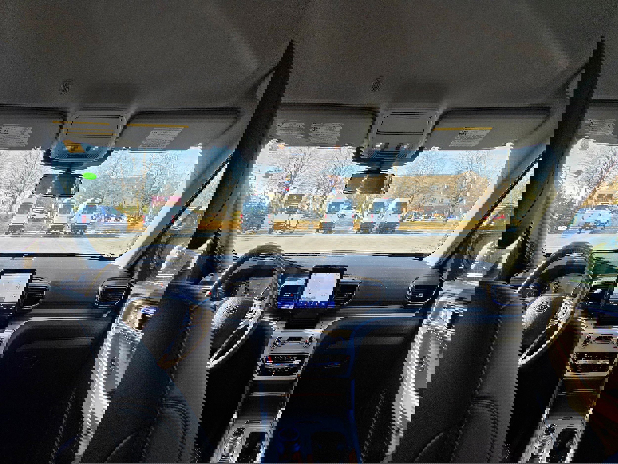 Certified 2022 Ford Explorer XLT w/ Equipment Group 202A image 11