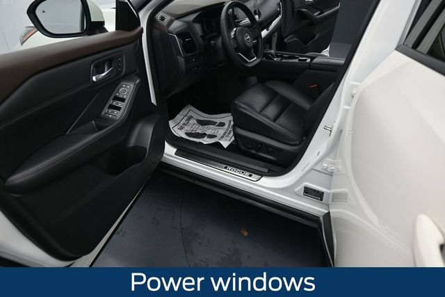 Used 2023 Nissan Rogue SL w/ SL Premium Package AWD/4WD image 19