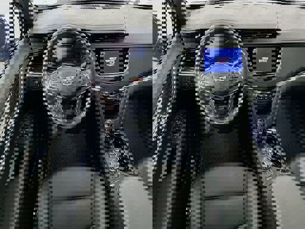 Used 2023 Cadillac XT5 Premium Luxury image 13