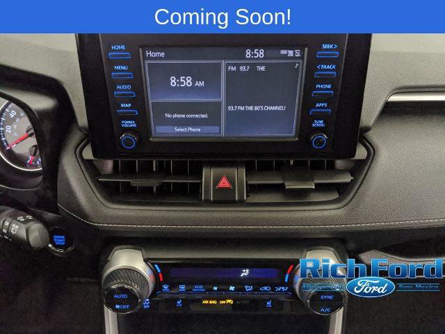 Used 2019 Toyota RAV4 XLE w/ Convenience Package image 8