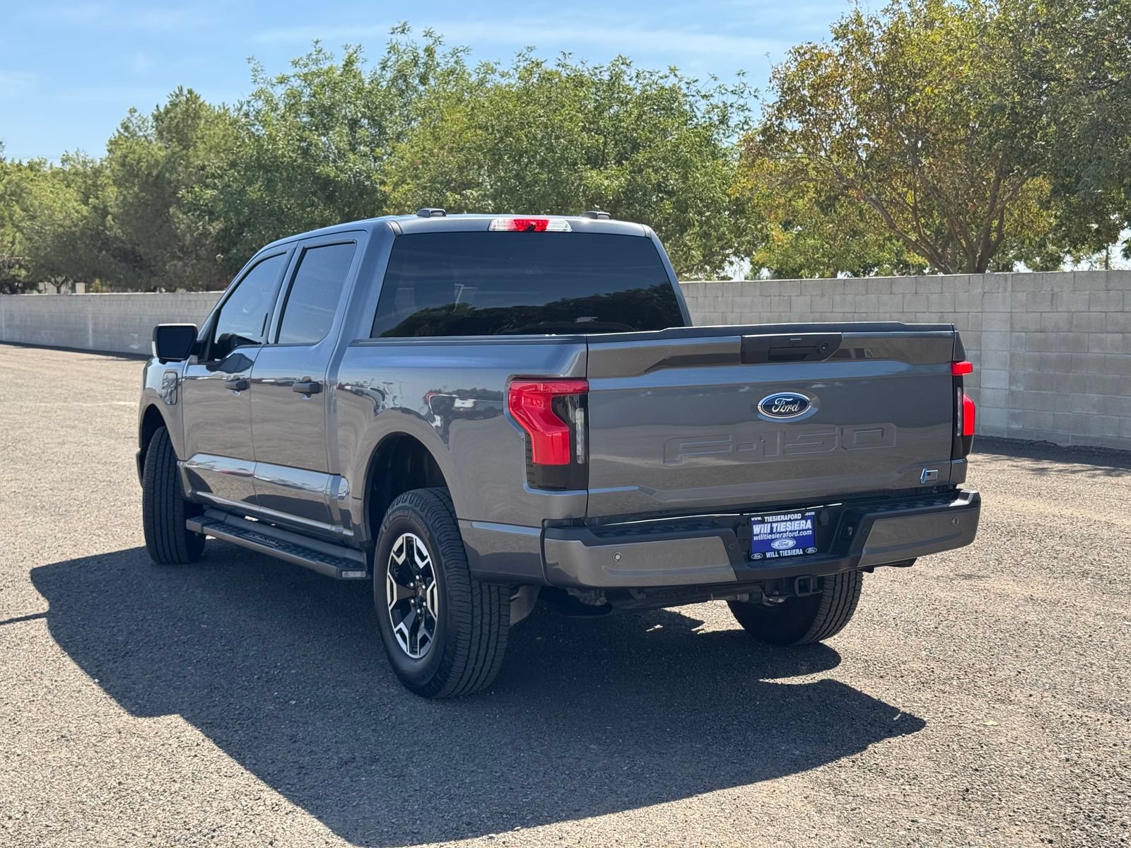 Certified 2023 Ford F150 Lightning XLT AWD/4WD image 11