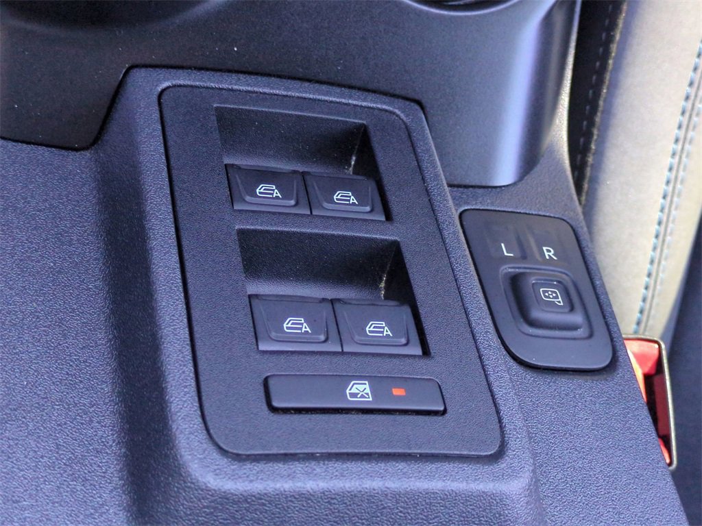 Certified 2023 Ford Bronco Black Diamond image 22