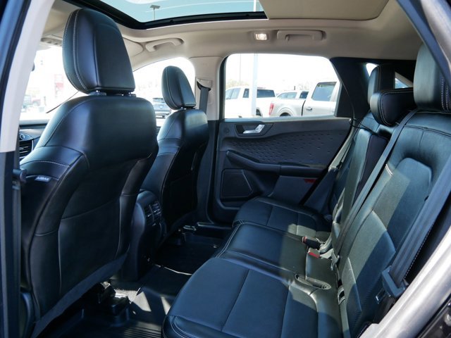 Certified 2020 Ford Escape Titanium AWD/4WD image 13