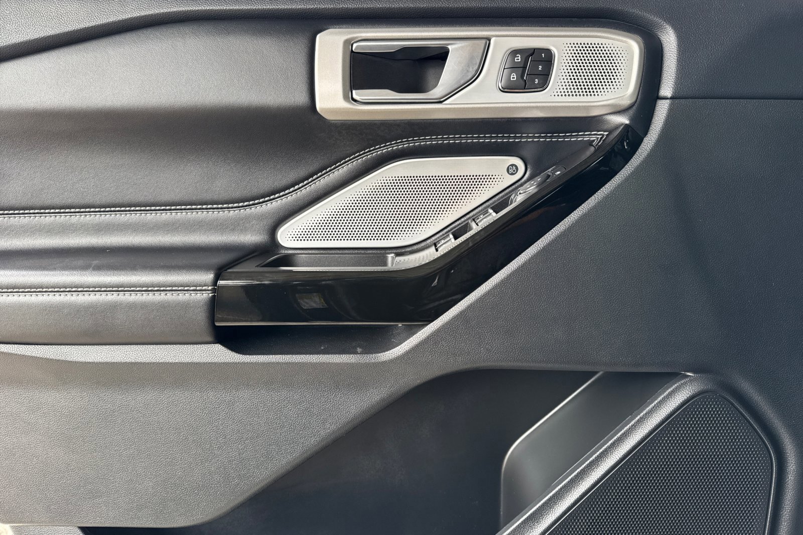 Certified 2022 Ford Explorer ST w/ Equipment Group 401A image 11