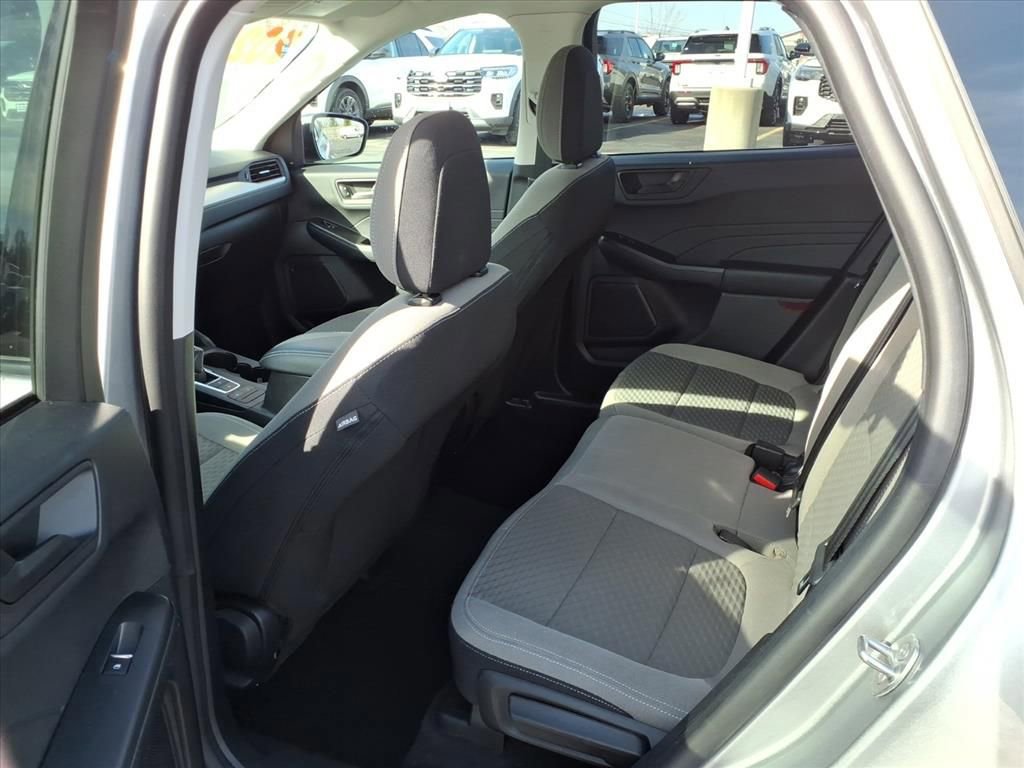 Certified 2022 Ford Escape SE image 27