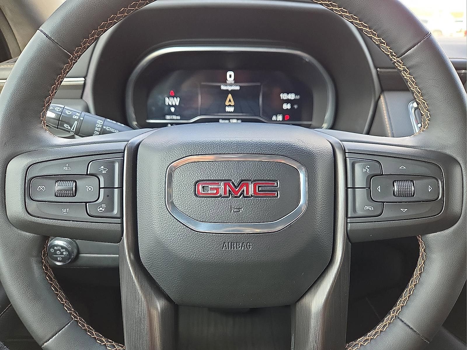 Used 2023 GMC Yukon AT4 image 24