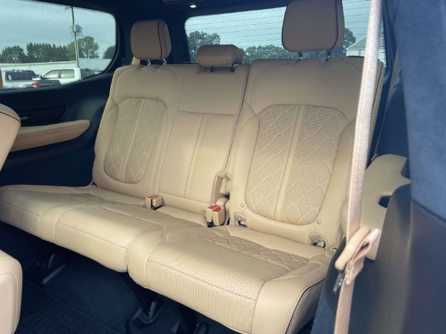 Used 2024 Jeep Grand Wagoneer Series III w/ Rear Seat Video Group 1 AWD/4WD image 11