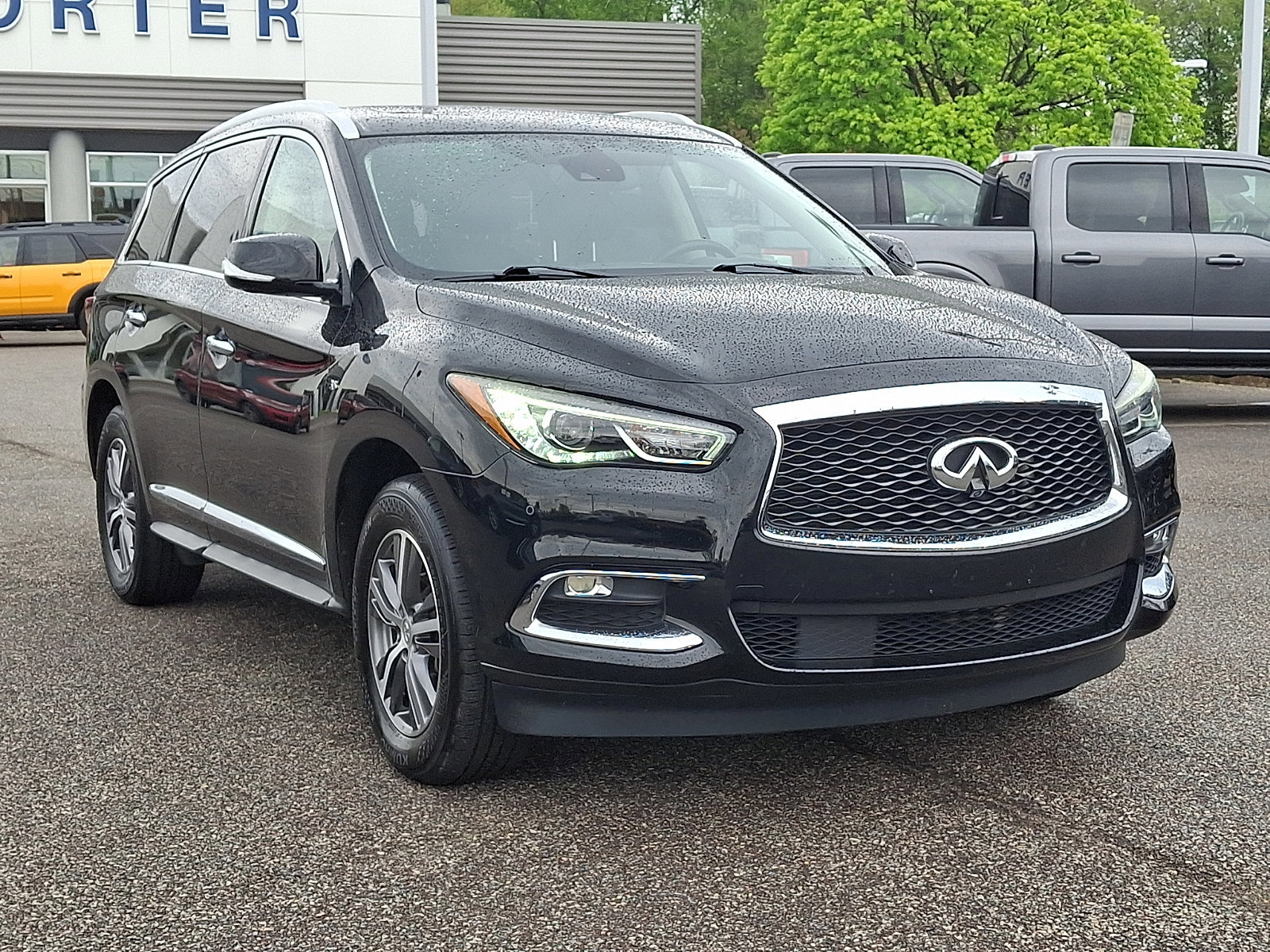 Used 2020 INFINITI QX60 Luxe w/ Essential Package image 10