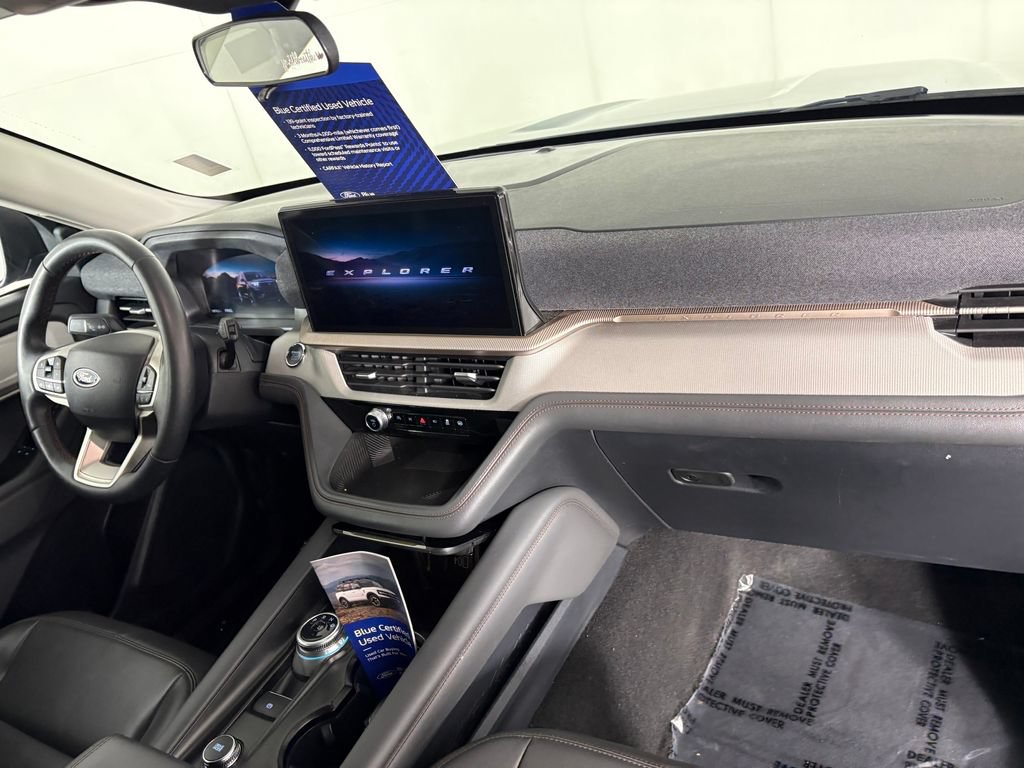 Certified 2025 Ford Explorer Active w/ Active Comfort Package AWD/4WD image 40