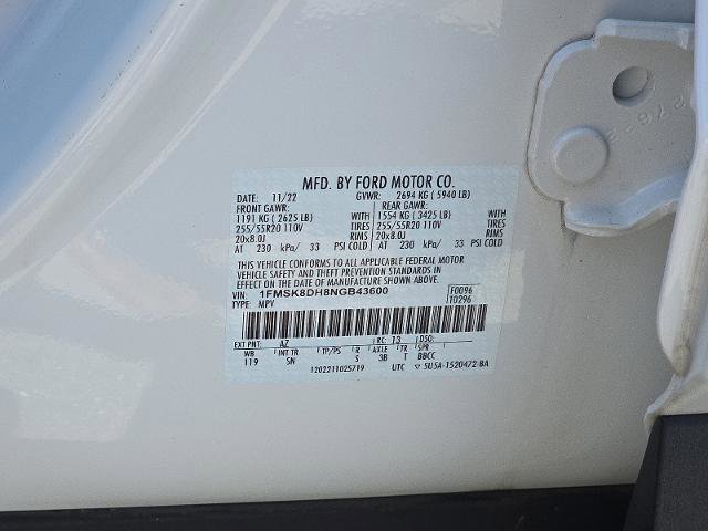Certified 2022 Ford Explorer XLT w/ Equipment Group 202A AWD/4WD image 28