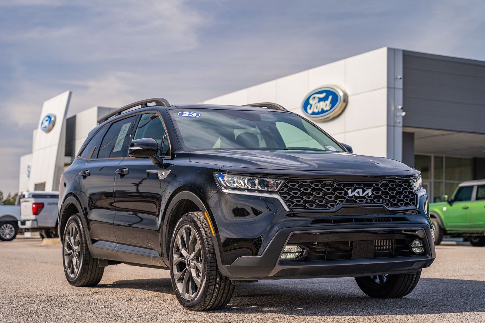 Used 2023 Kia Sorento X-Line EX image 7