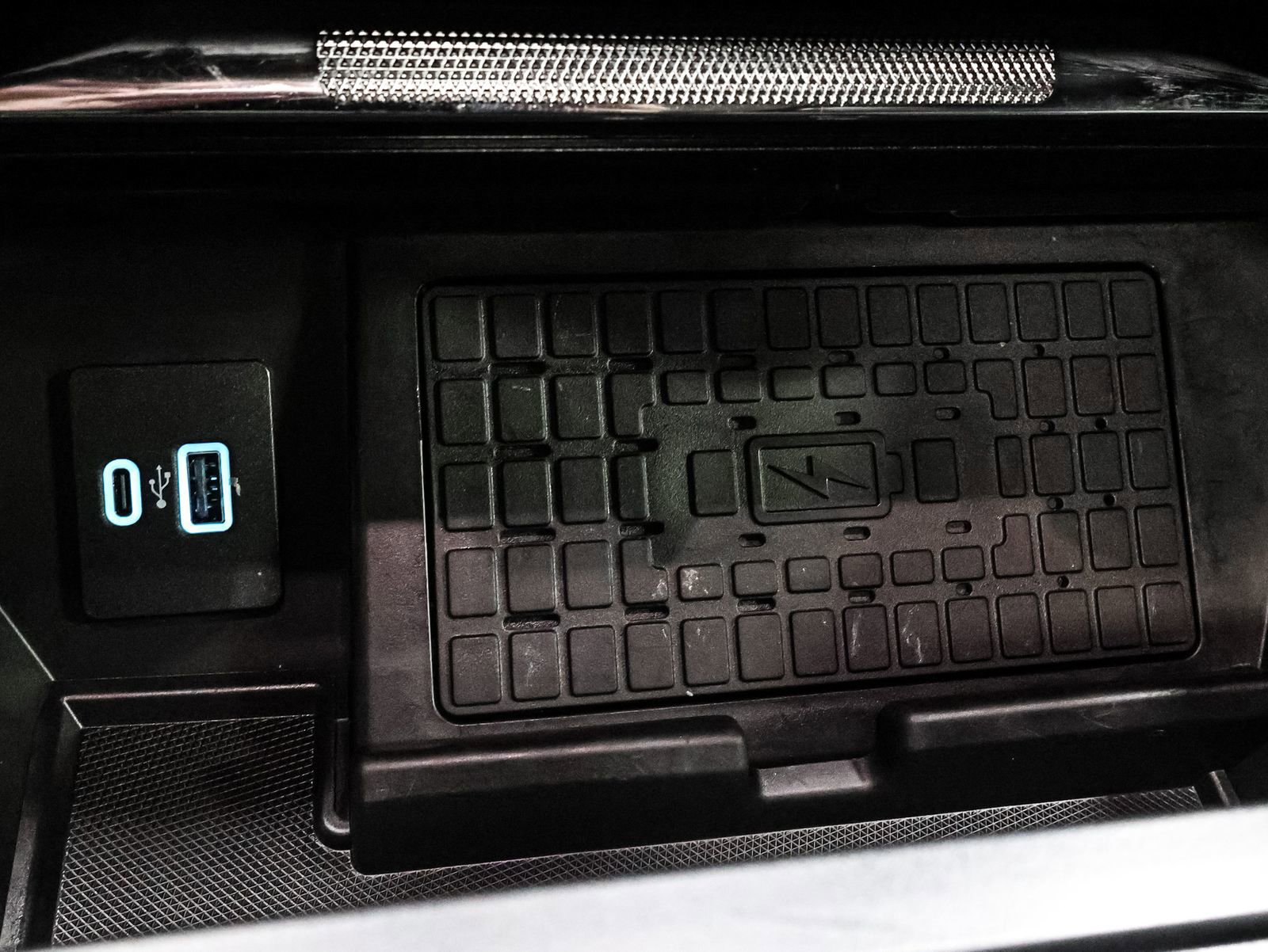 Certified 2023 Ford F150 Tremor w/ Equipment Group 402A High image 31