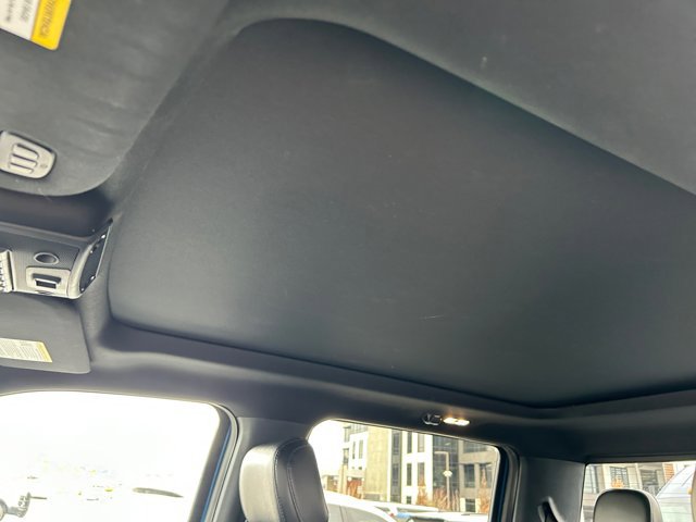 Certified 2019 Ford F150 Raptor w/ Equipment Group 802A Luxury image 33