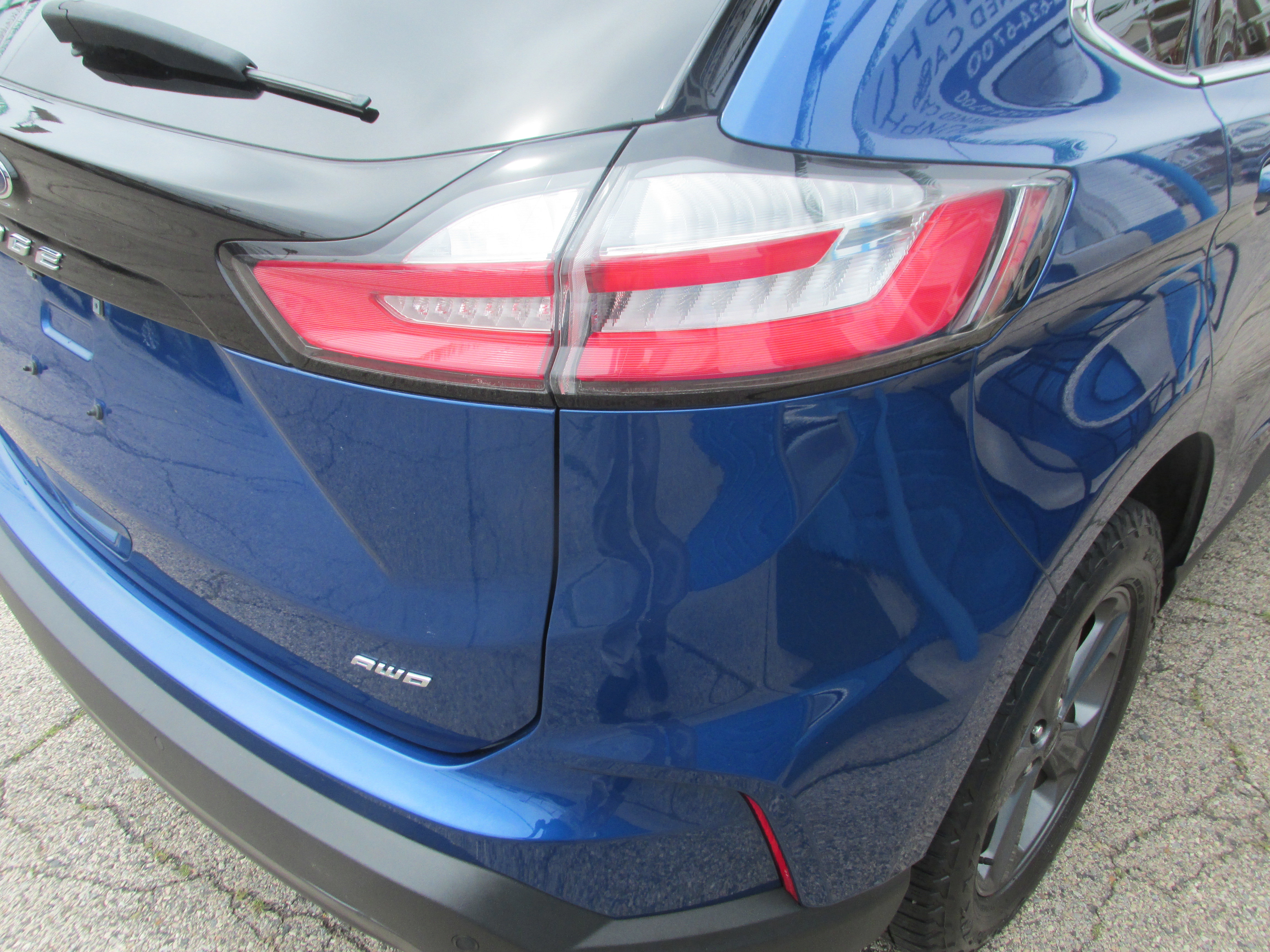 Certified 2022 Ford Edge SEL w/ Sport Appearance Package image 10