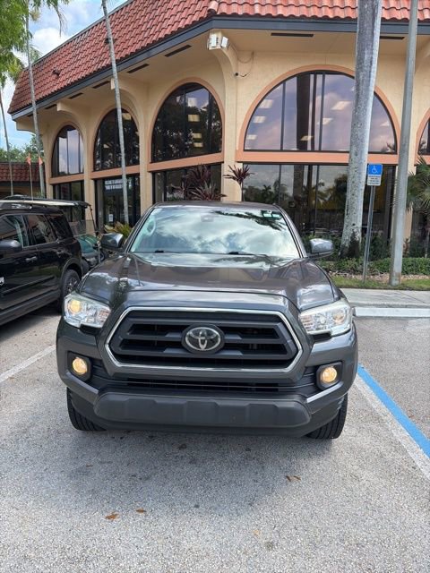 Used 2021 Toyota Tacoma SR5 RWD image 3