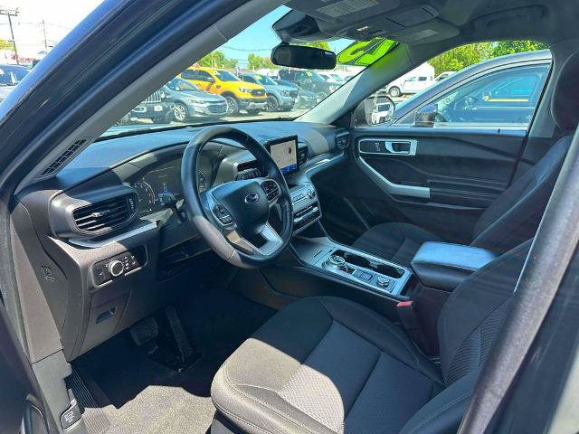 Certified 2023 Ford Explorer XLT w/ Class IV Trailer Tow Package AWD/4WD image 15