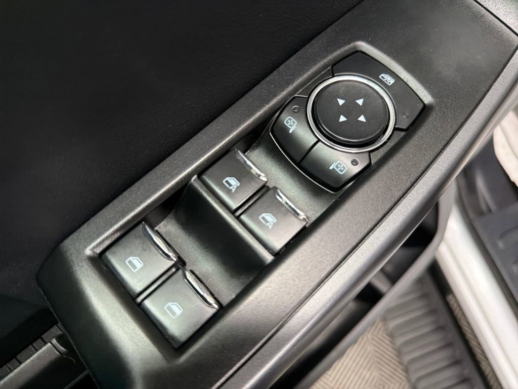 Certified 2025 Ford F250 XLT image 17