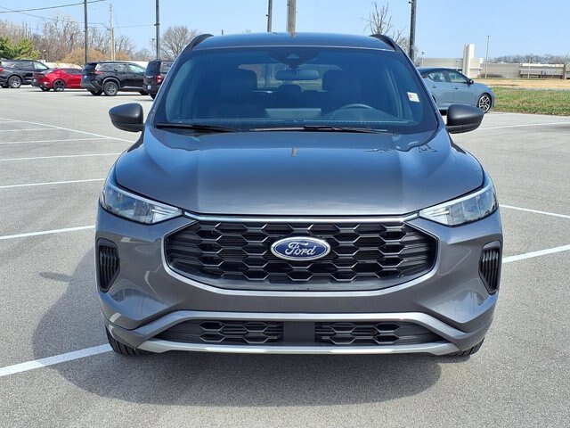 Certified 2024 Ford Escape ST-Line w/ Tech Pack #1 FWD image 8