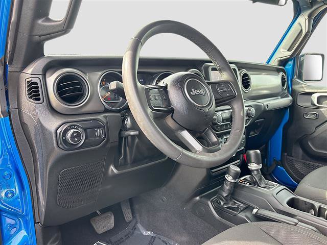 Used 2023 Jeep Gladiator Sport AWD/4WD image 10