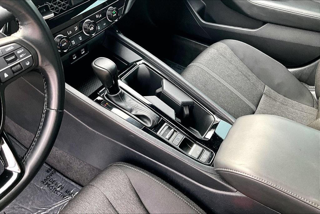 Used 2024 Honda Accord Sport image 15