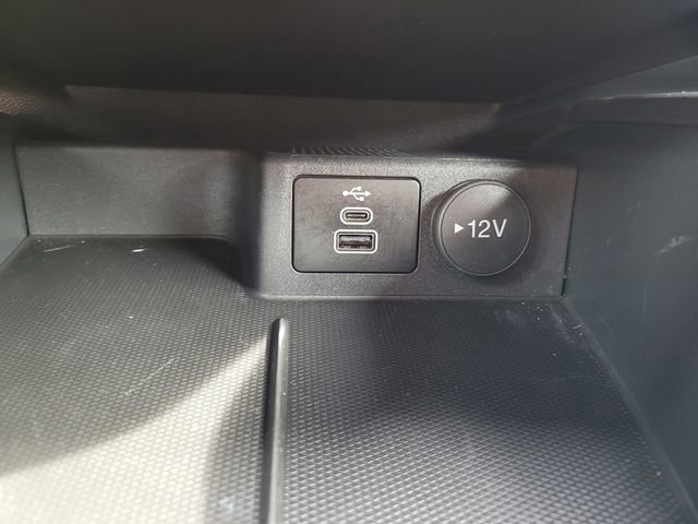 Certified 2025 Ford Escape ST-Line image 24