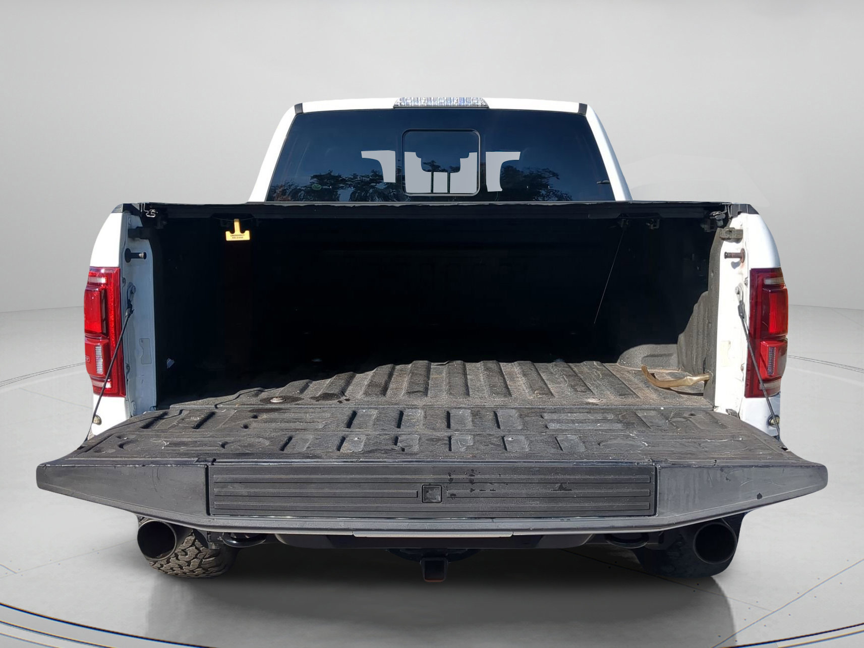 Certified 2019 Ford F150 Raptor w/ Equipment Group 802A Luxury image 38