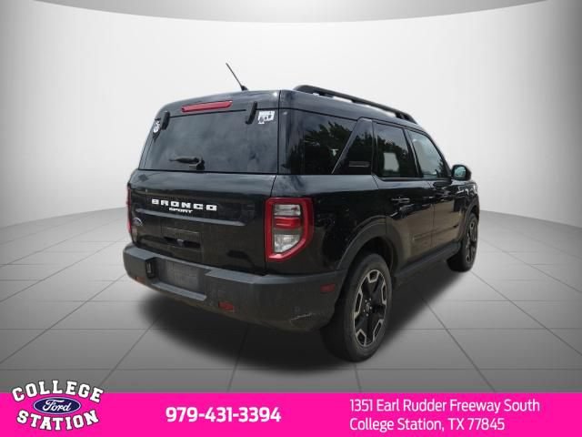 Certified 2023 Ford Bronco Sport Outer Banks w/ Tech Package AWD/4WD image 6