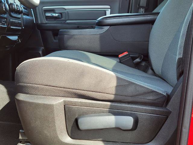 Used 2022 RAM 1500 Classic SLT image 21