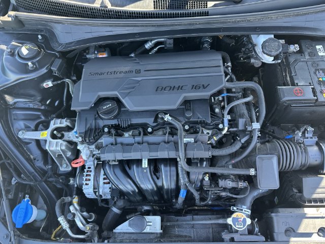 Used 2023 Hyundai Elantra SEL w/ Convenience Package FWD image 28