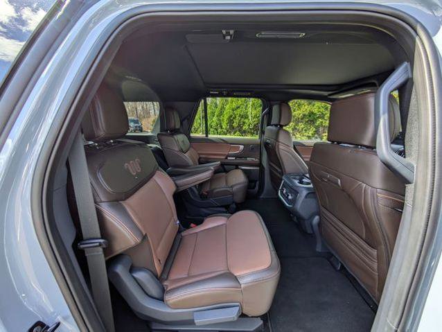 Certified 2025 Ford Expedition Max King Ranch image 38