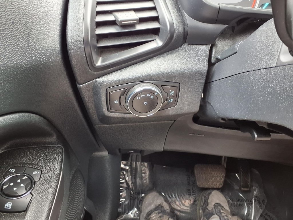Certified 2020 Ford EcoSport SE w/ SE Convenience Package AWD/4WD image 21