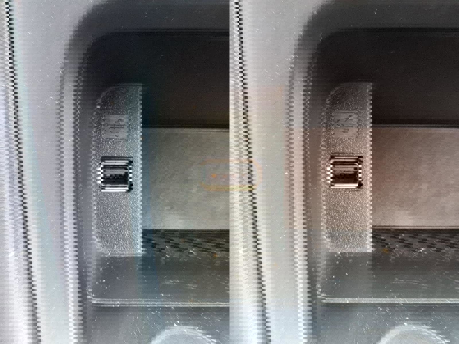 Certified 2018 Ford Focus SE w/ Cold Weather Package FWD image 19