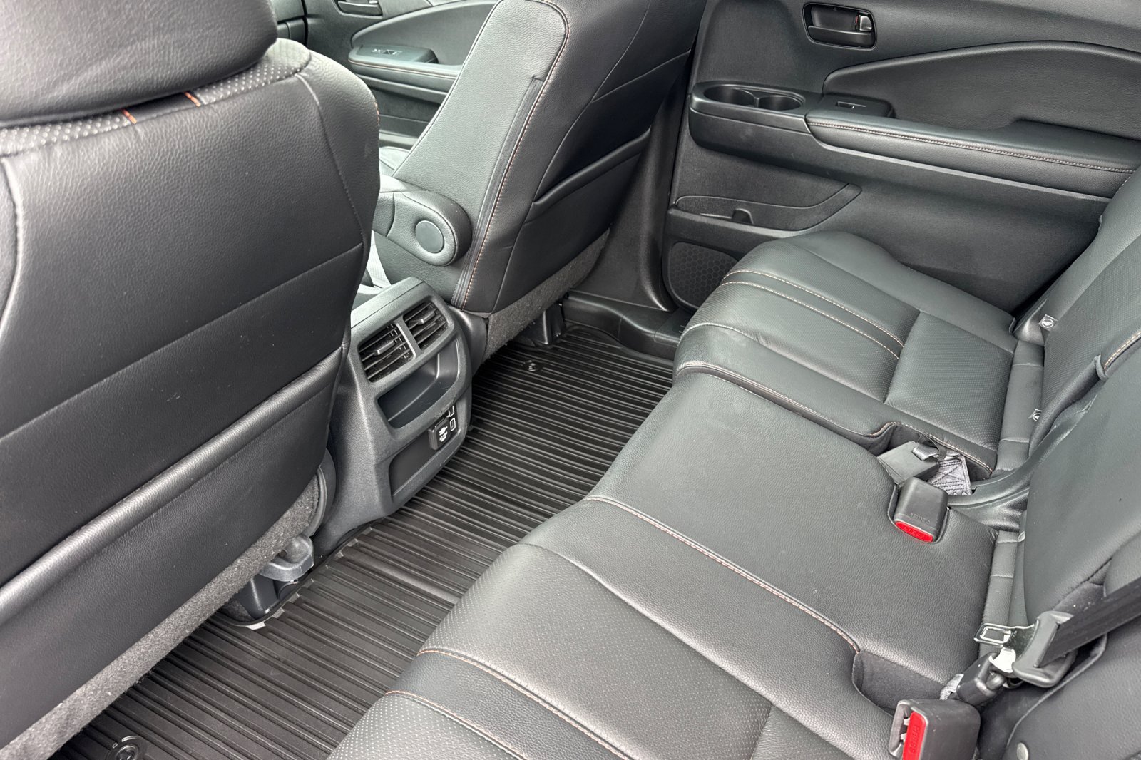 Used 2023 Honda Passport TrailSport image 13