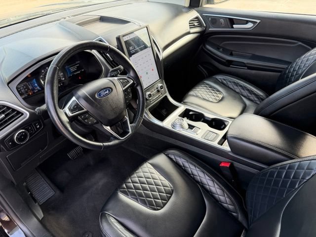Certified 2024 Ford Edge Titanium AWD/4WD image 12