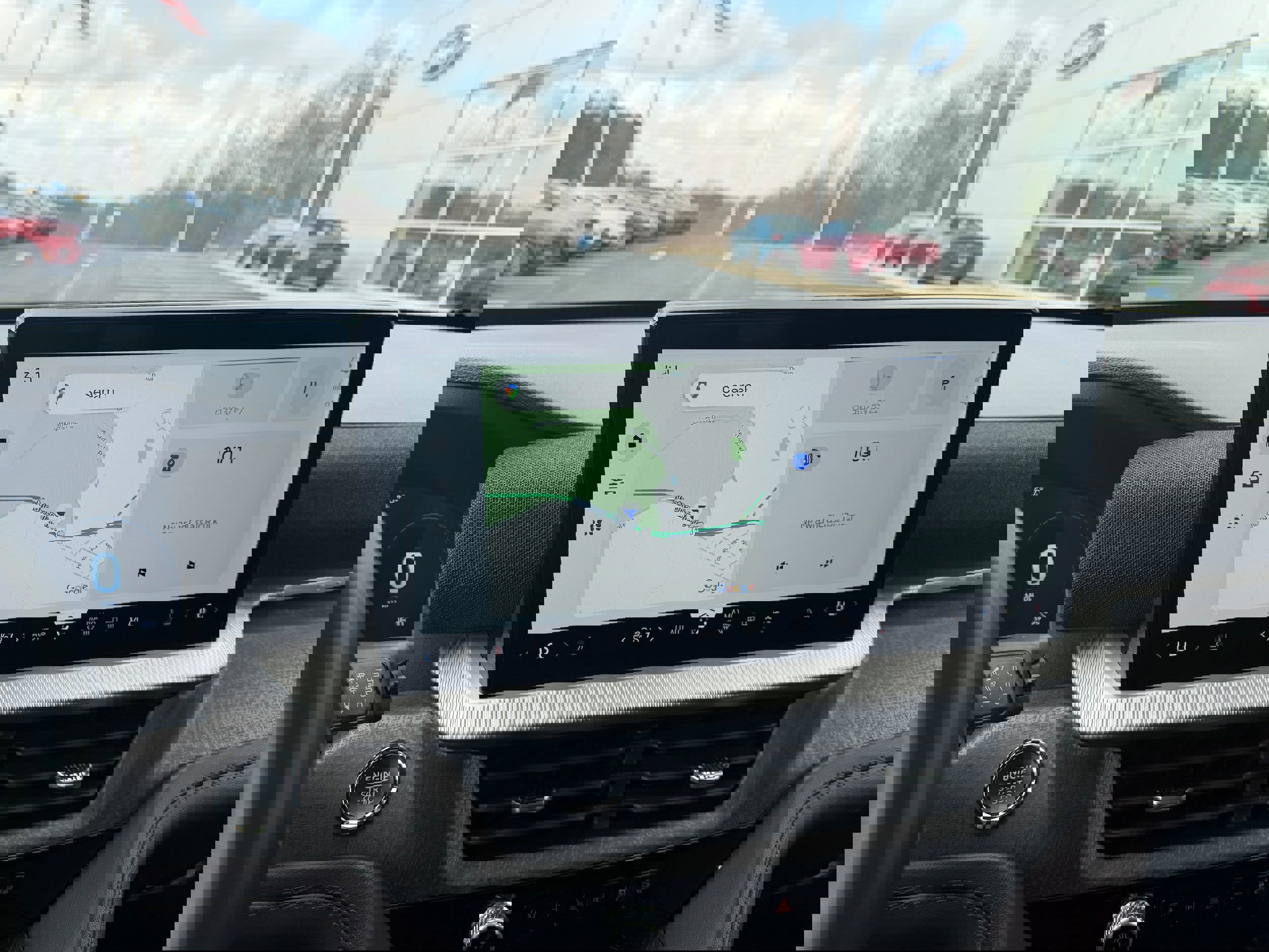 Certified 2025 Ford Explorer Platinum w/ Ultimate Package image 30