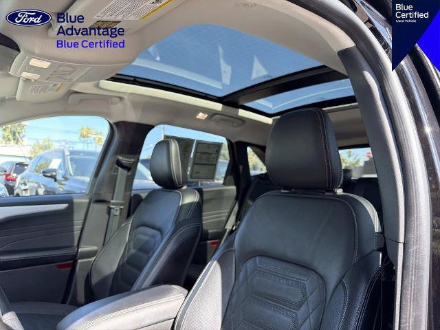 Certified 2023 Ford Escape Platinum w/ Premium Technology Package AWD/4WD image 18