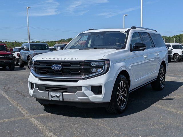 Certified 2025 Ford Expedition Max Platinum AWD/4WD image 8