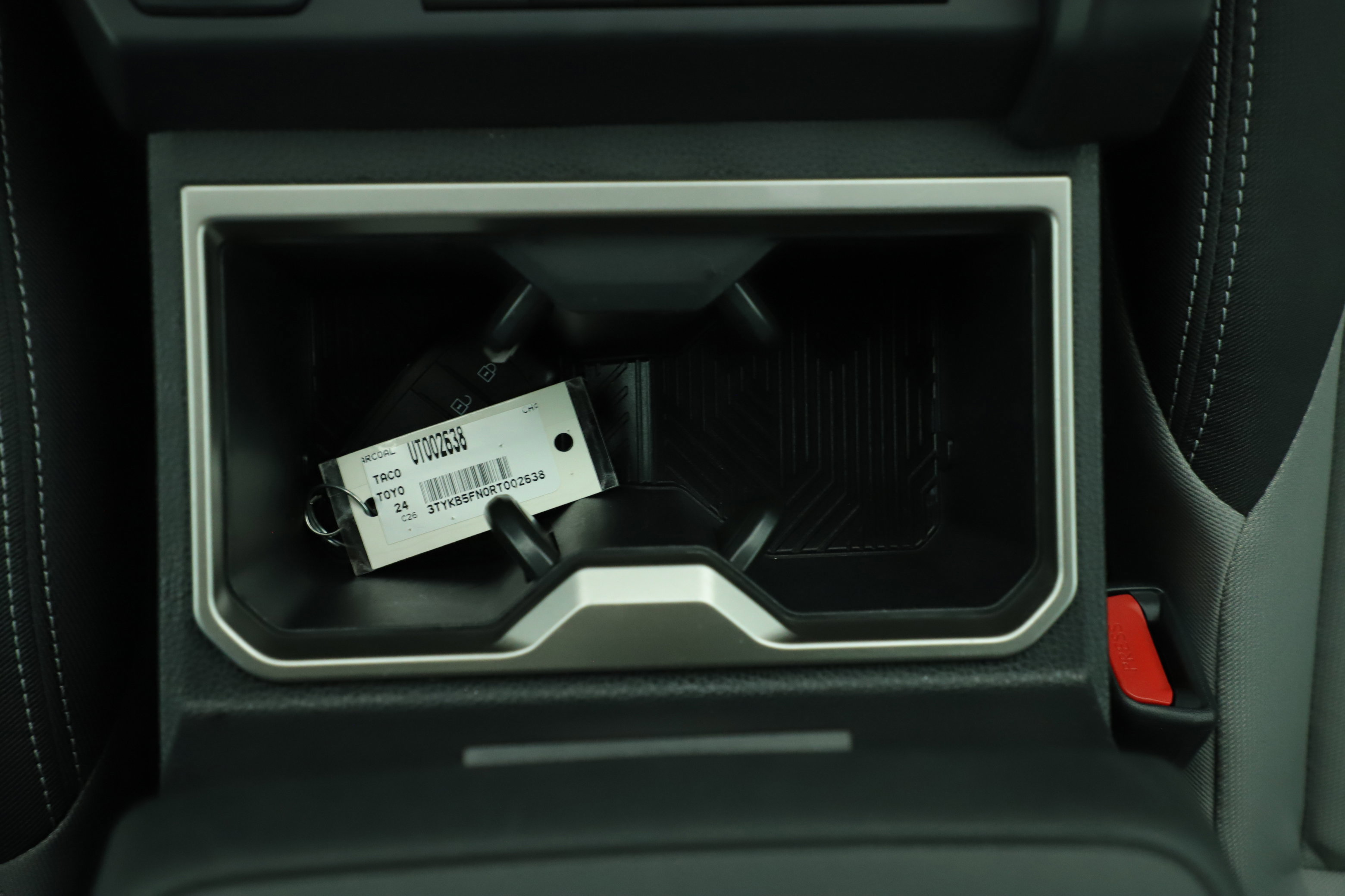 Used 2024 Toyota Tacoma TRD Sport image 23