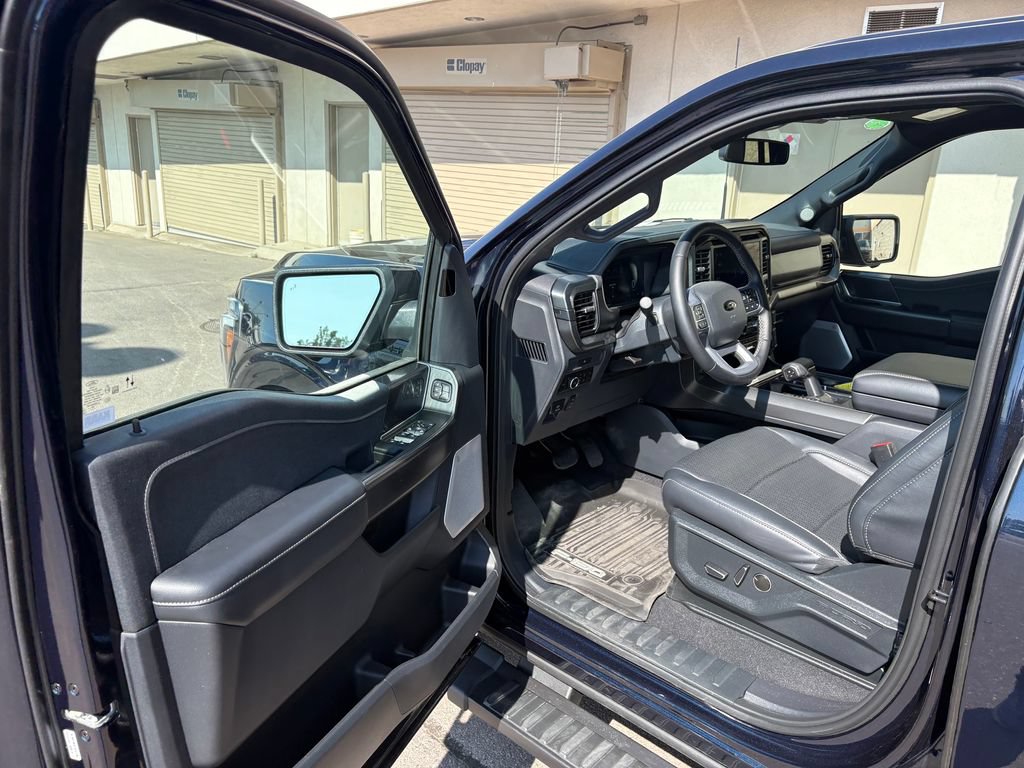Certified 2025 Ford F150 Lariat w/ Equipment Group 502A High AWD/4WD image 17