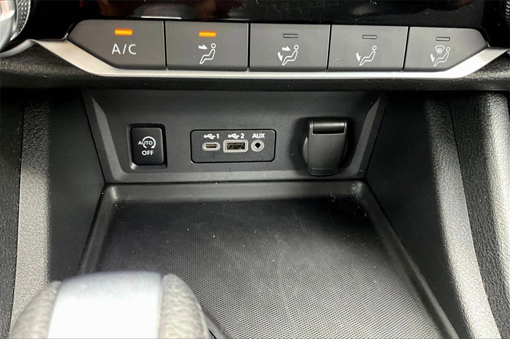 Used 2024 Nissan Sentra SV image 26