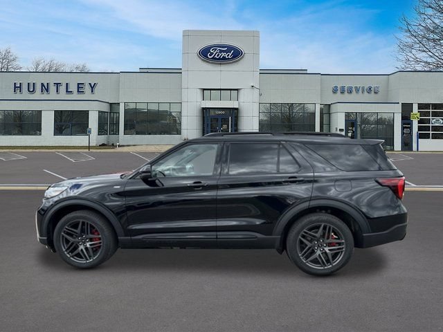 Certified 2025 Ford Explorer ST-Line w/ Premium Package AWD/4WD image 6
