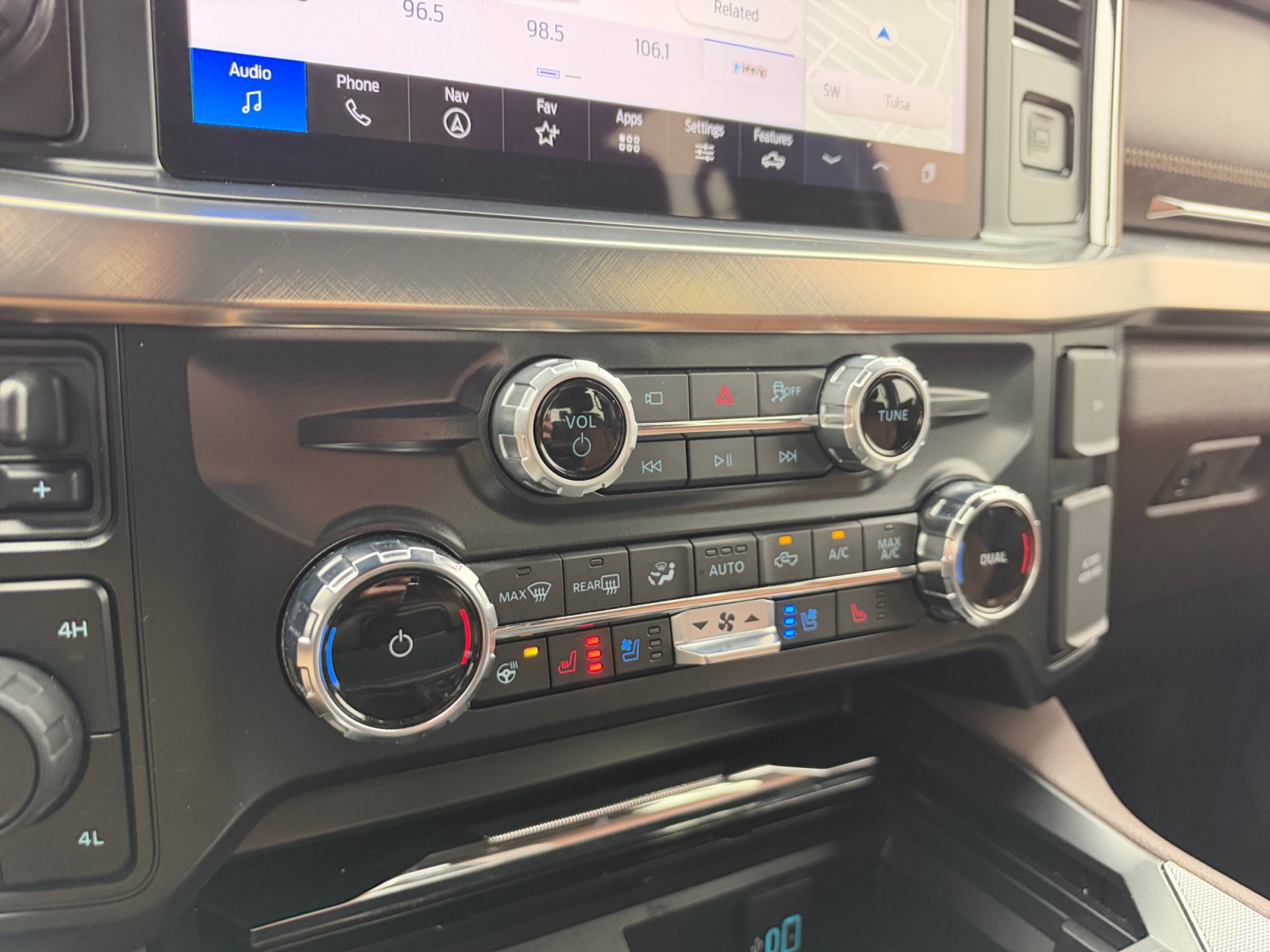 Certified 2026 Ford F250 King Ranch AWD/4WD image 27