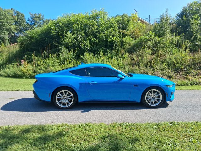 Certified 2024 Ford Mustang GT Premium RWD image 8
