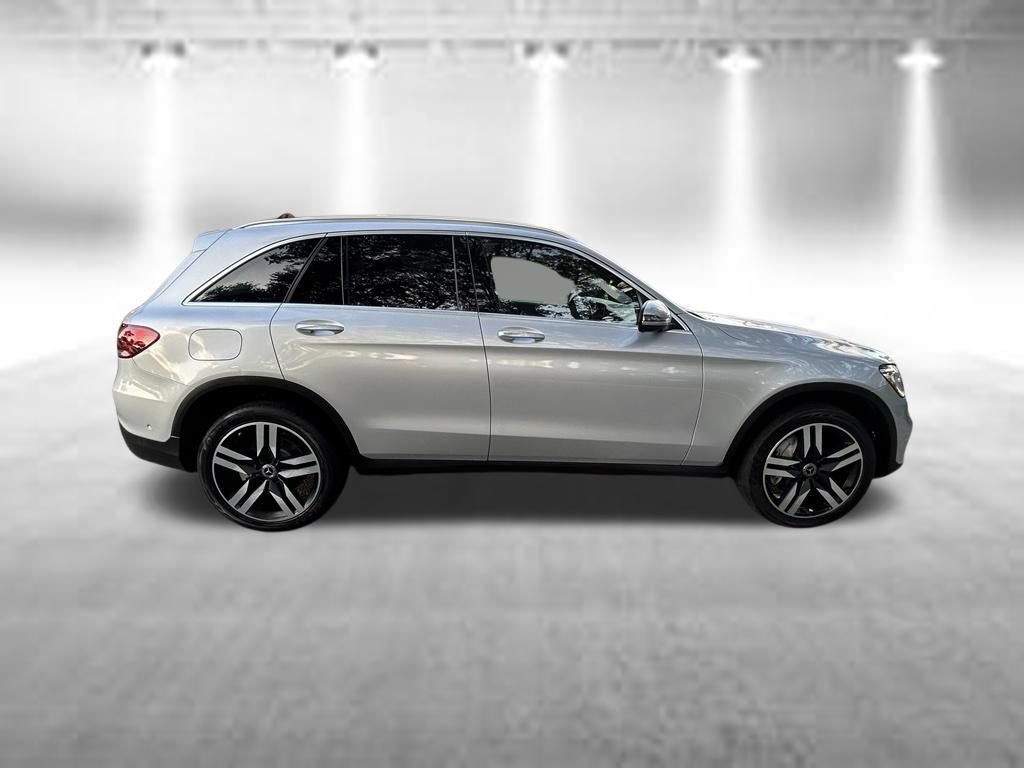 Used 2020 Mercedes-Benz GLC 300 image 3