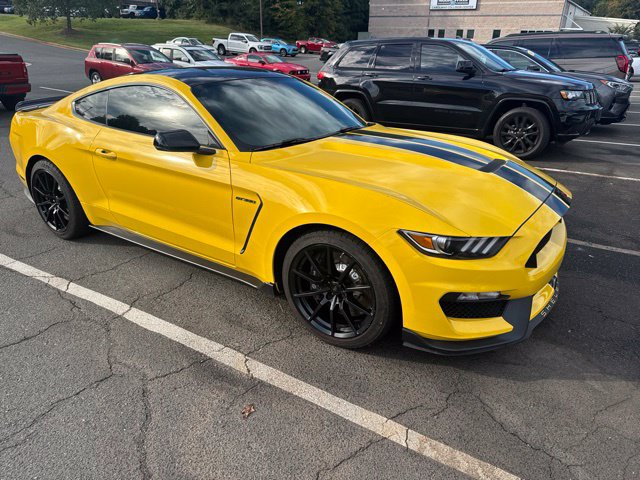 Certified 2017 Ford Mustang Shelby GT350 RWD image 7
