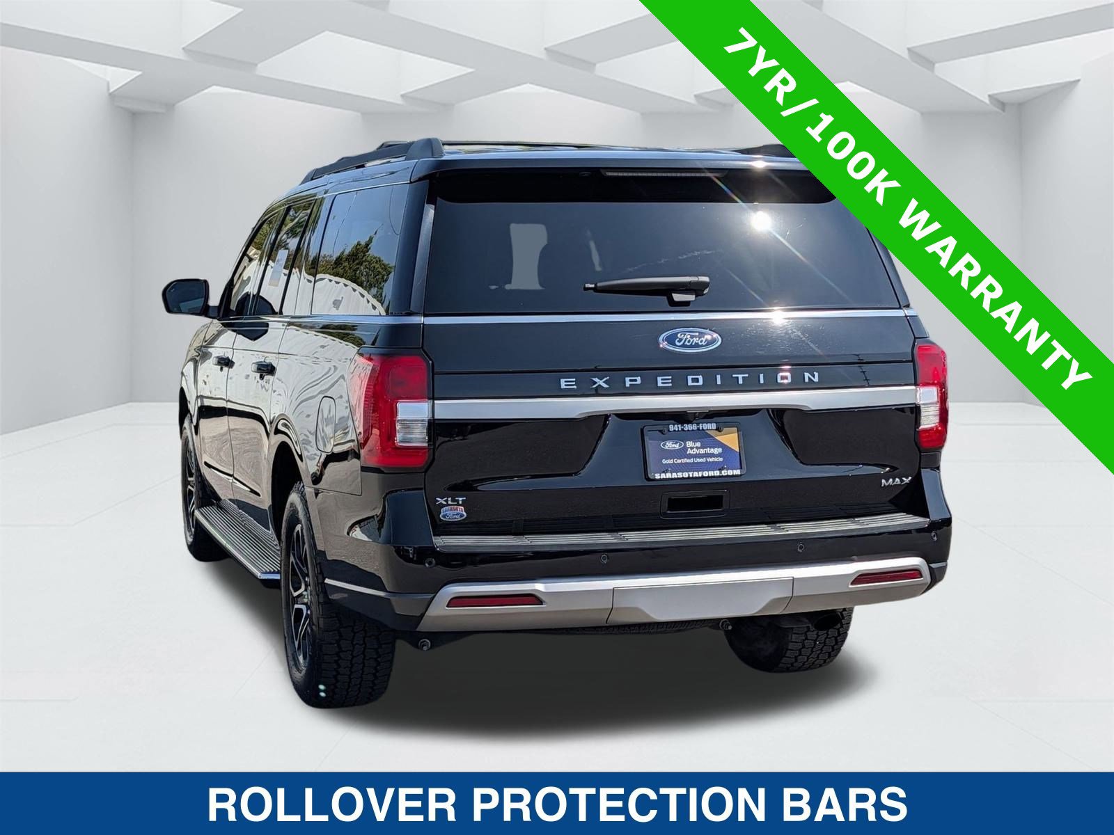 Certified 2022 Ford Expedition Max XLT image 6